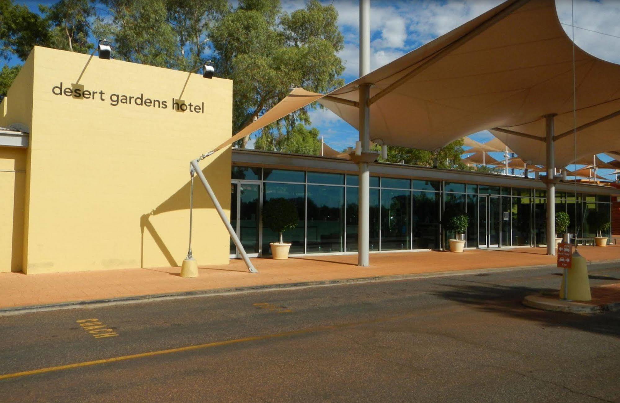 Desert Gardens Hotel Ayers Rock Exterior photo